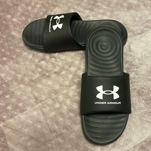 Under Armour slides